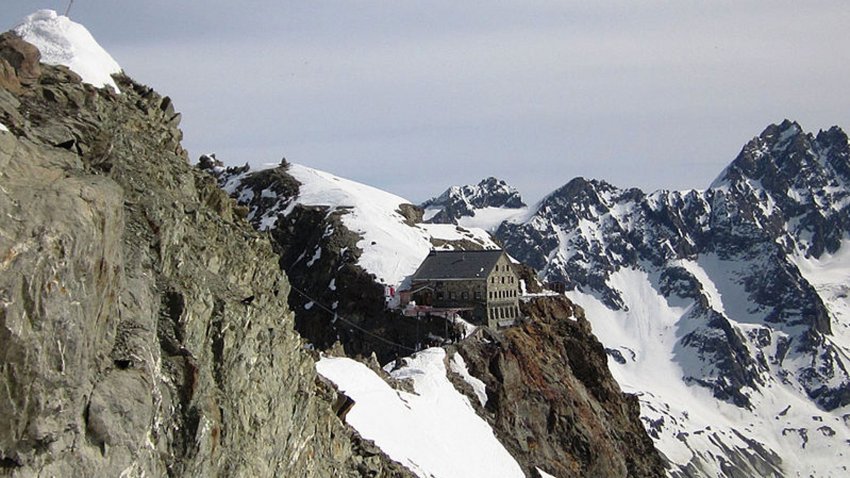 Les skieurs, perdus dans la tempête, ne sont jamais arrivés à la cabane des Vignettes, sur la Haute Route (Chamonix-Zermatt).