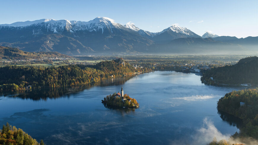 Courir autour du lac de Bled en Slovénie