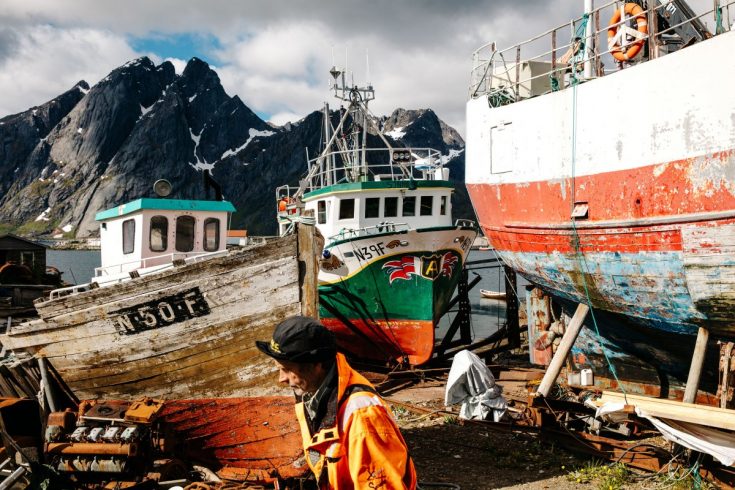 Un port de pêche dans les îles Lofoten en Norvège