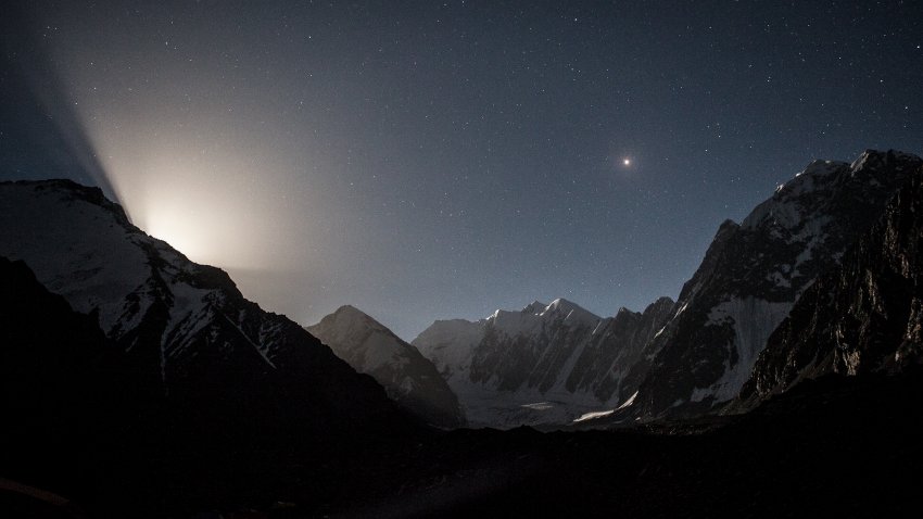 Première ascension d'un sommet de 7500m par des femmes afghanes
