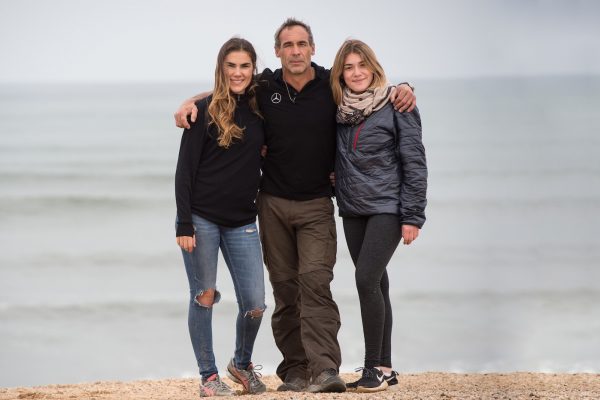 Mike Horn et ses deux filles Jessica et Annika