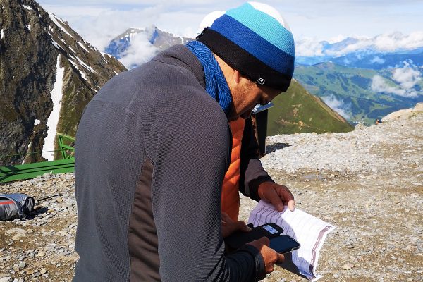 Contrôle des réservations électroniques pour le mont Blanc