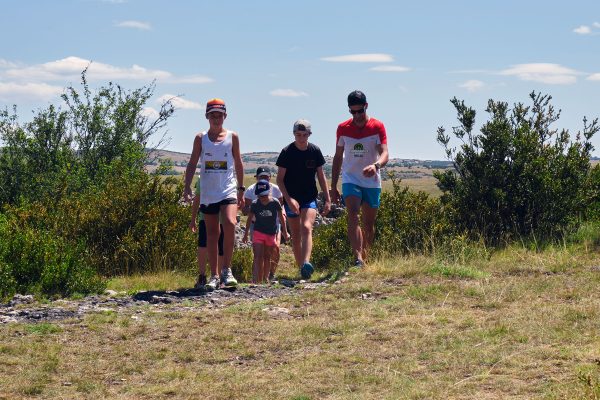 Jour de stage sur les Causses à l'Ecole de Trail de Millau