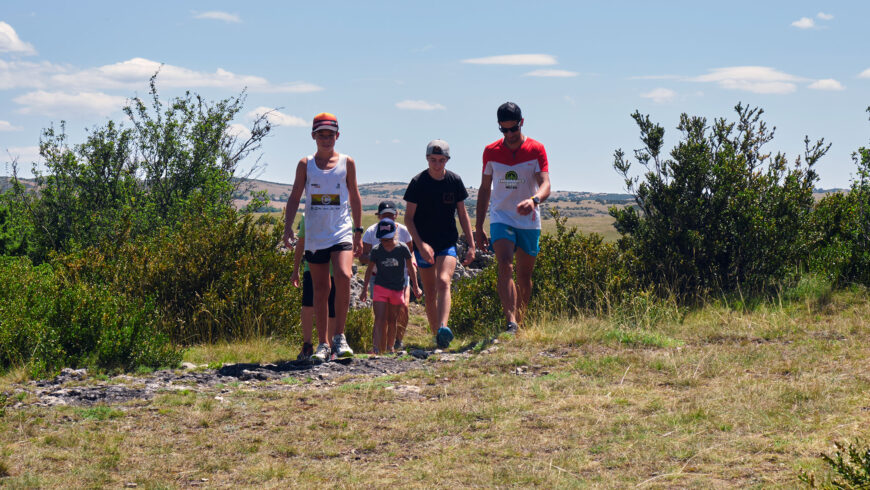 Jour de stage sur les Causses à l'Ecole de Trail de Millau