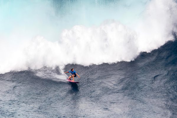 Justine Dupont Big wave