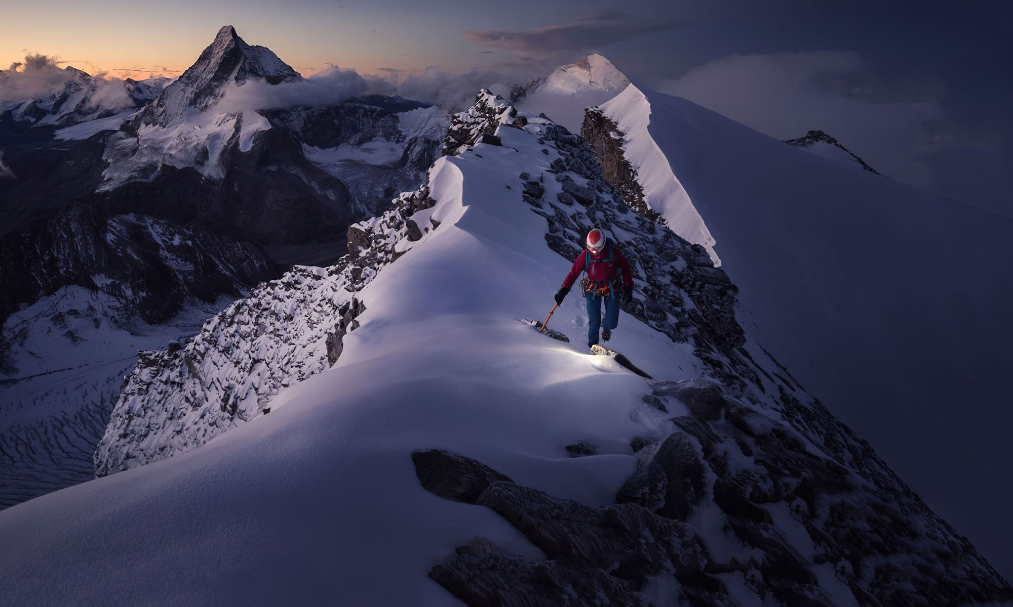 Alpenglow / Editions du Mont-Blanc