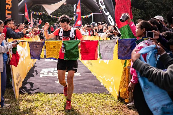 Golden Trail Series : Kilian Jornet s’impose sur l’épreuve finale au Népal