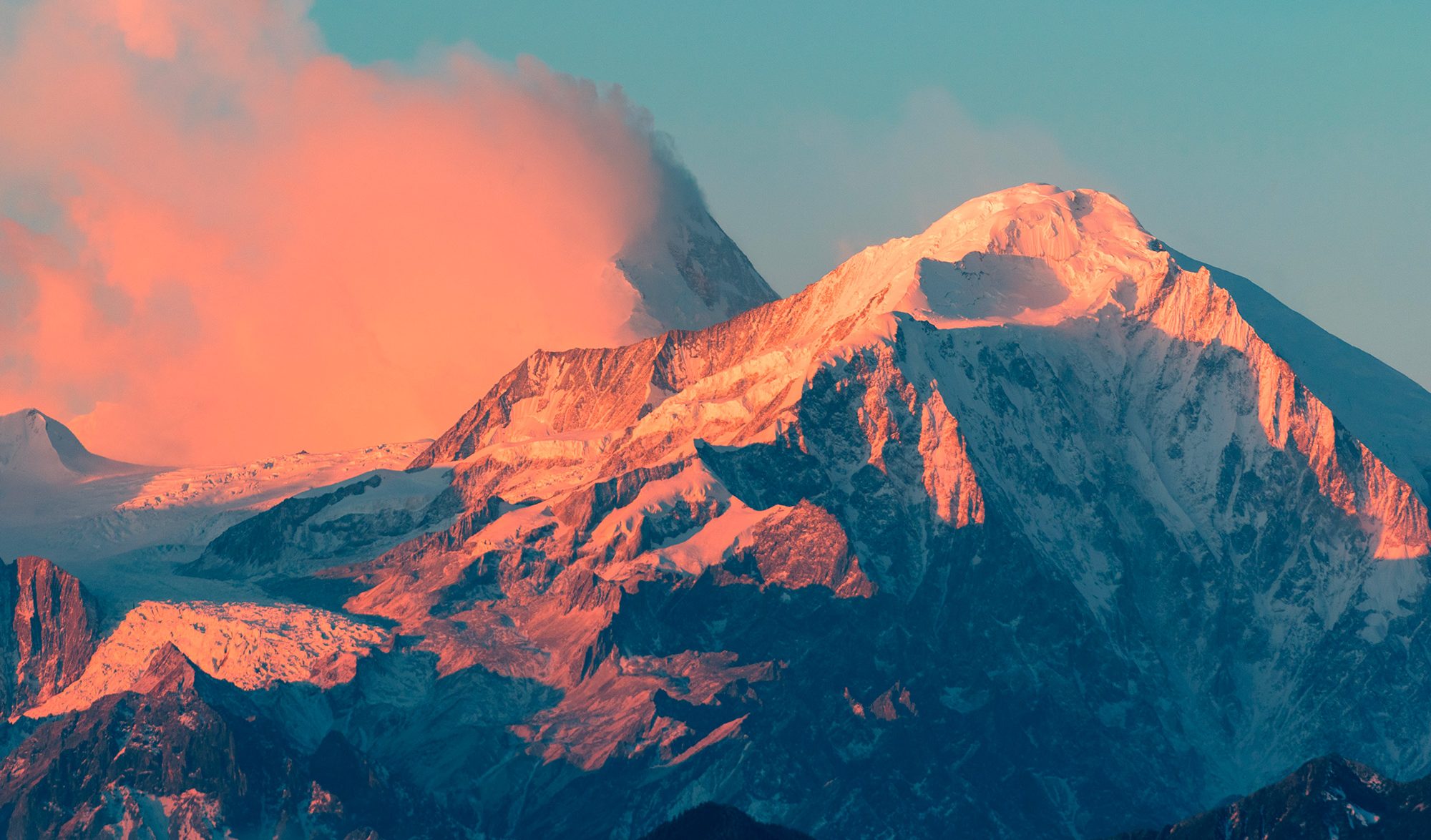 Montagne au couché du soleil