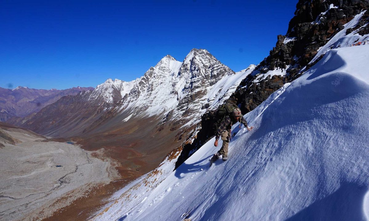 An Himalayan Adventure - Eliott Schonfeld