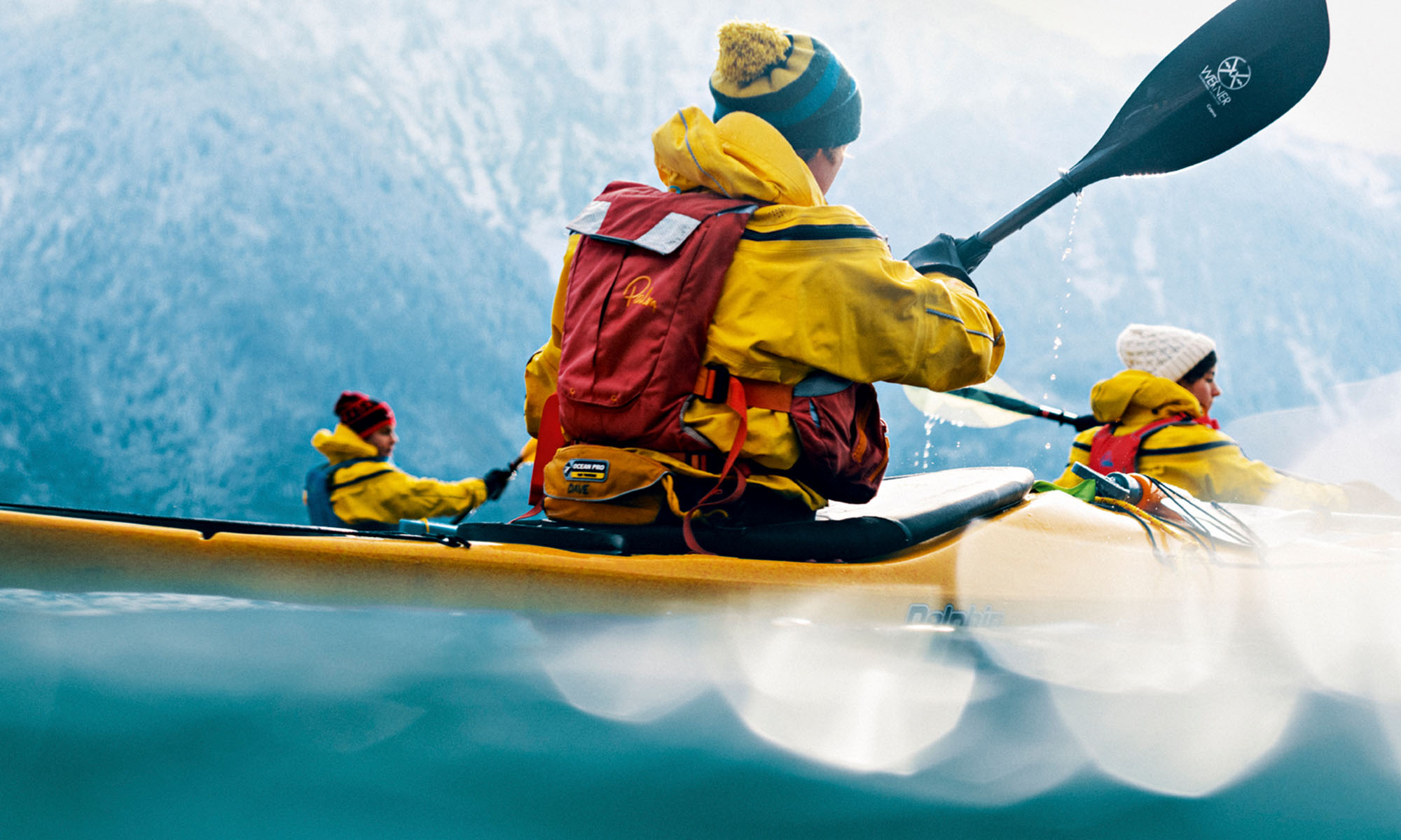 Kayak sur le lac de Brienz, Suisse