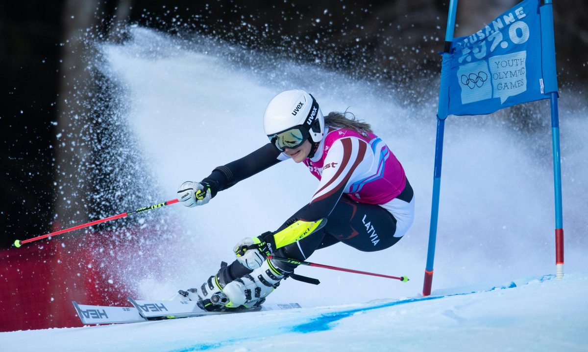 Skieuse Dzenifera Germane (LAT) sur le slalom géant
