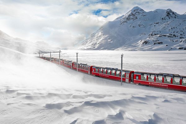 Train panoramique suisse