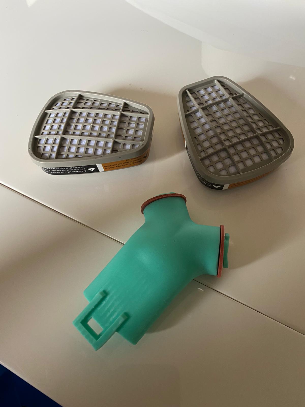 Coronavirus: la seconde vie du manque Easybreath de Décathlon