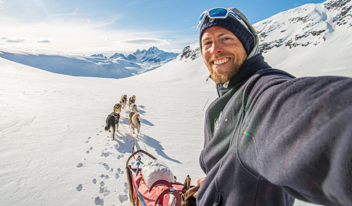 Lucas Lepage musher et guide en traineau à chiens en Norvège