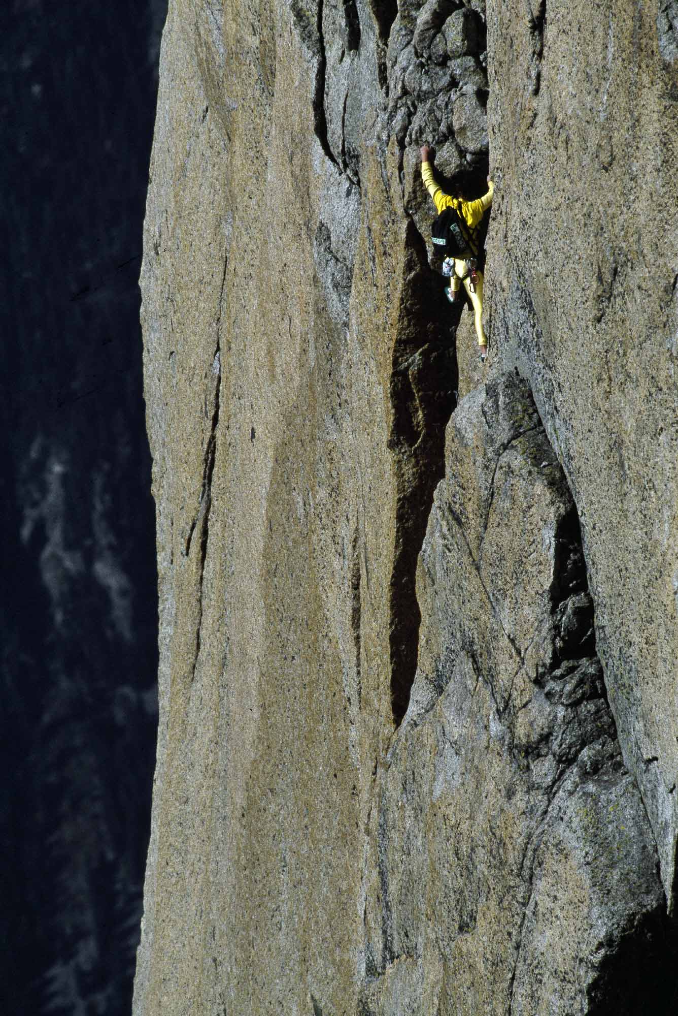 Catherine Destivelle, solo dans les Drus