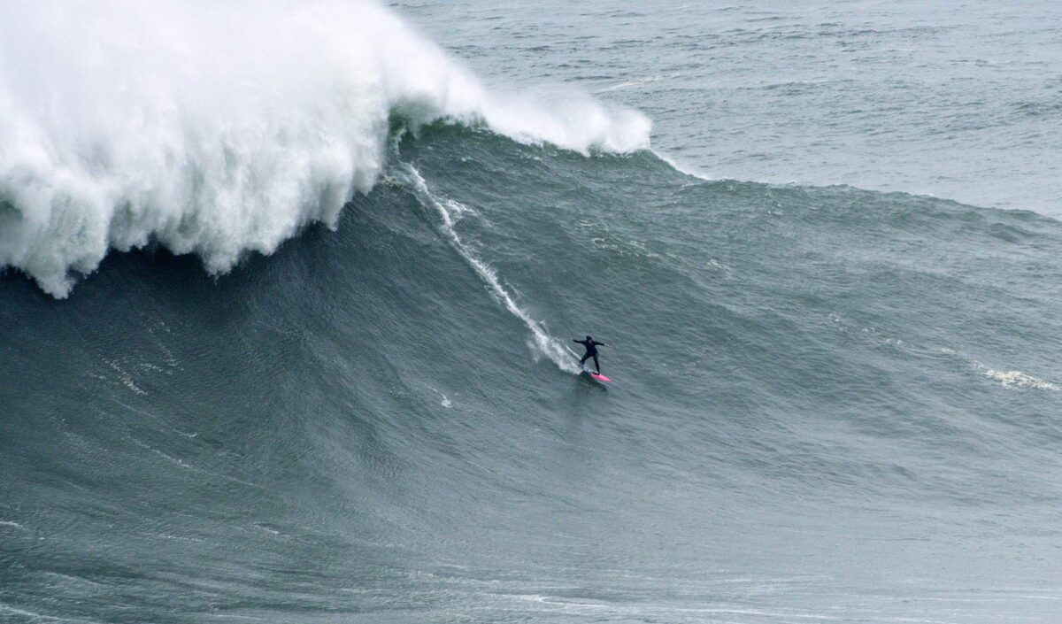 Justine Dupont : surf de grosse vague