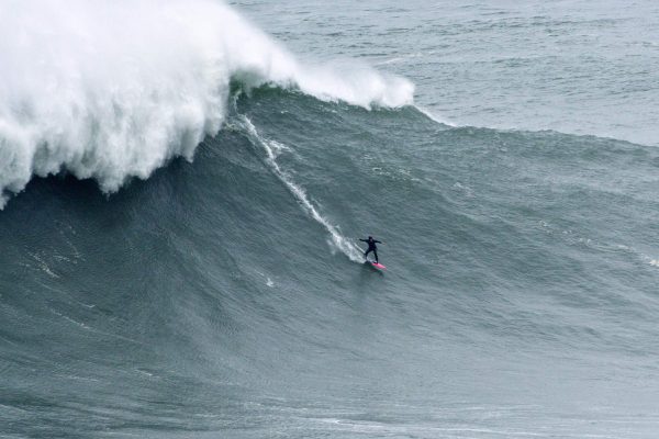 Justine Dupont : surf de grosse vague