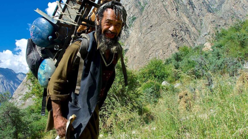Porteur Pakistanais au Karakoram