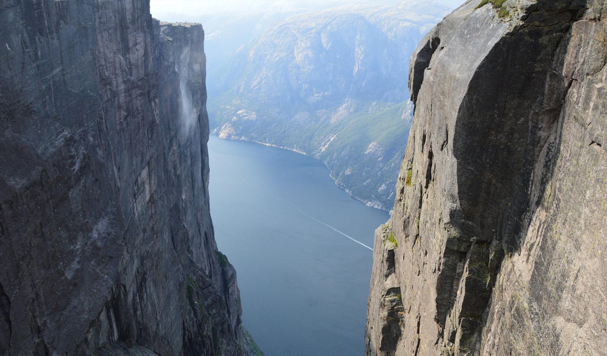 falaise de Kjerag