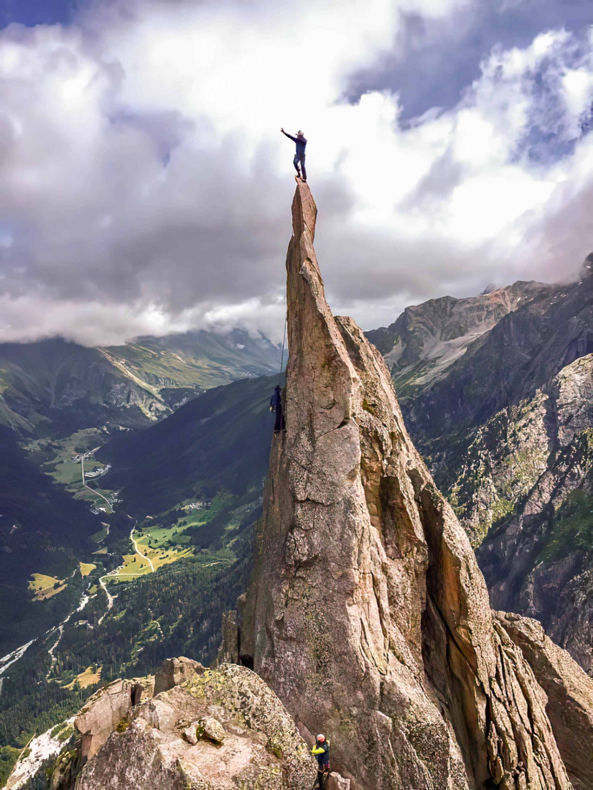 Femmes alpinsites du GFHM dans le massif de Bernina