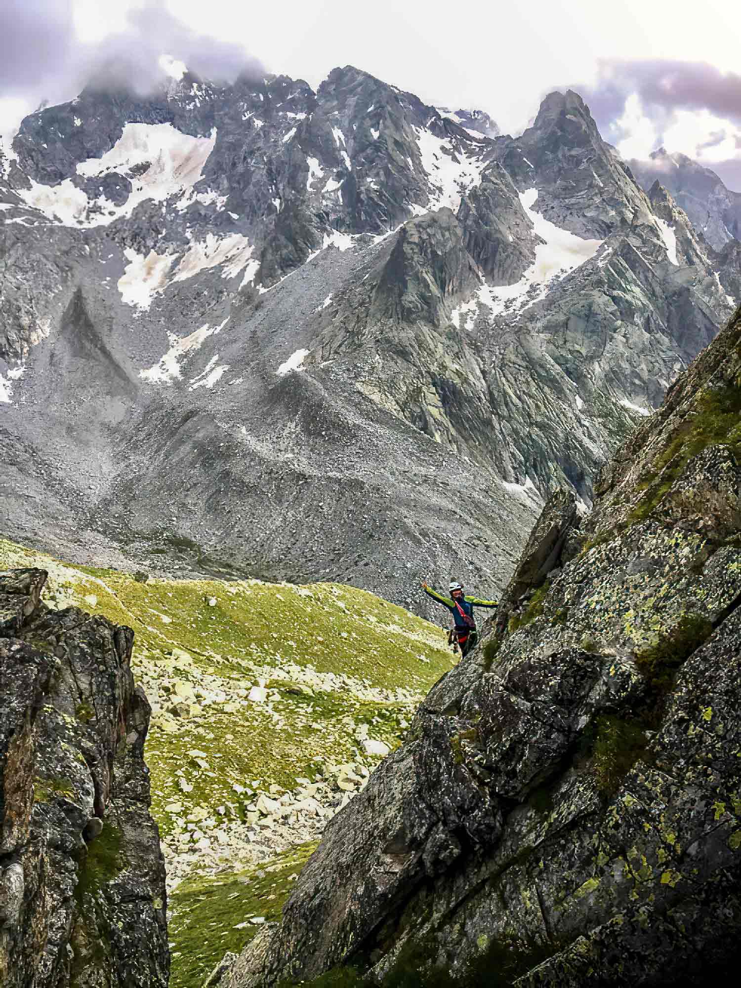 Femmes alpinsites du GFHM dans le massif de Bernina