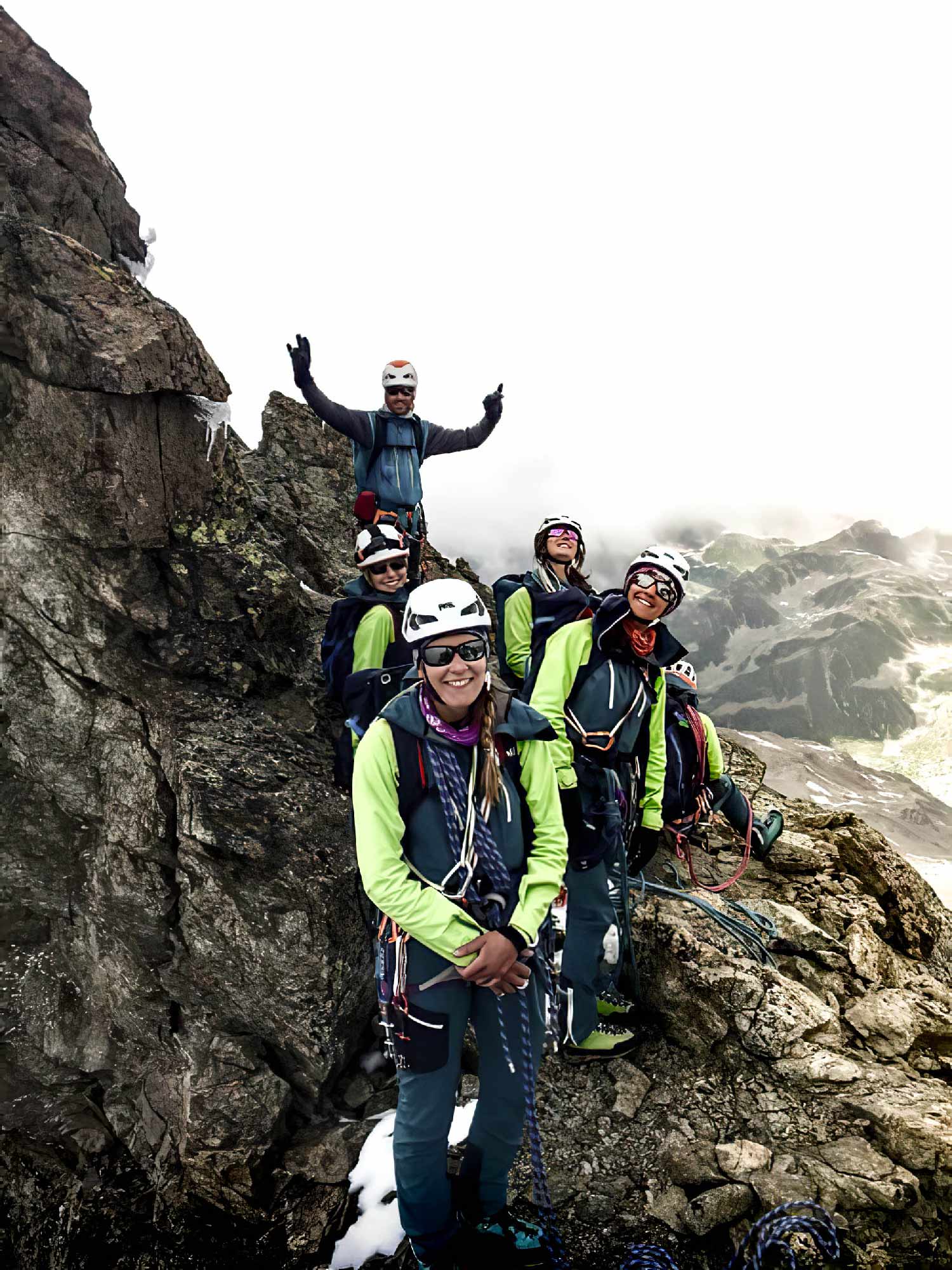 Femmes alpinsites du GFHM dans le massif de Bernina