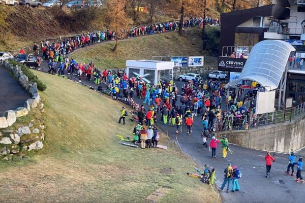 Toutes les stations de ski italiennes fermées pour lutter contre la pandémie. Cervinia