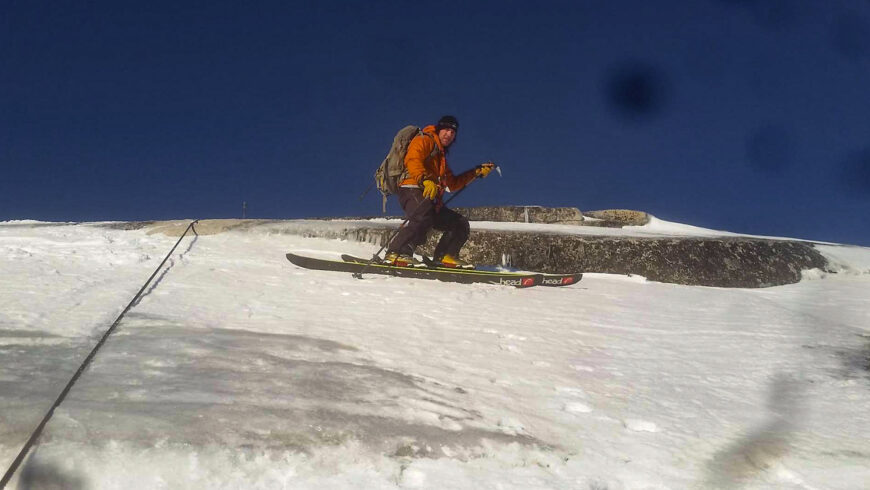 Ski de pente raide au Half Dome, Yosemite