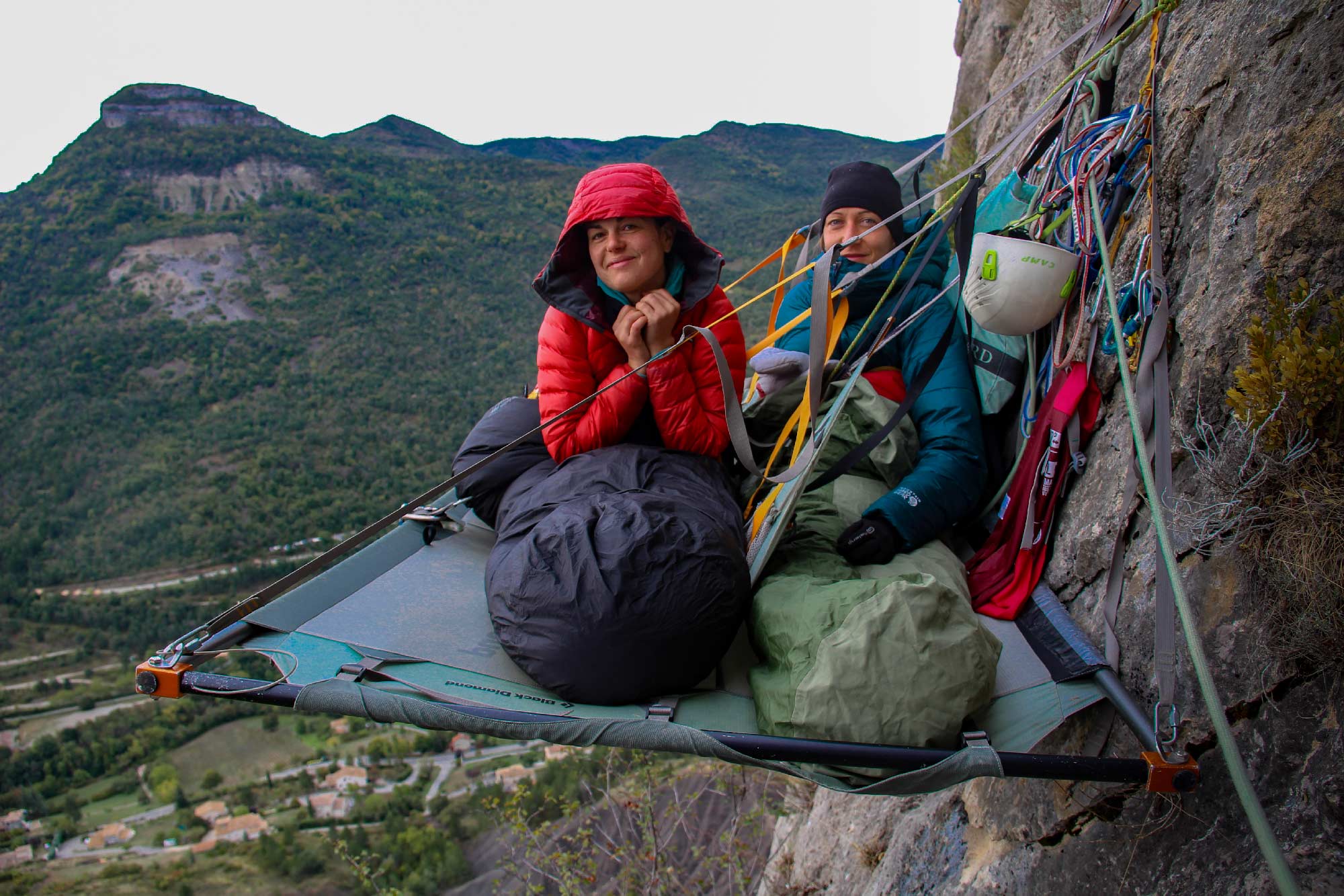 « Les Accordées » : une équipe 100% féminine d’alpinistes pour gagner en confiance et en leadership