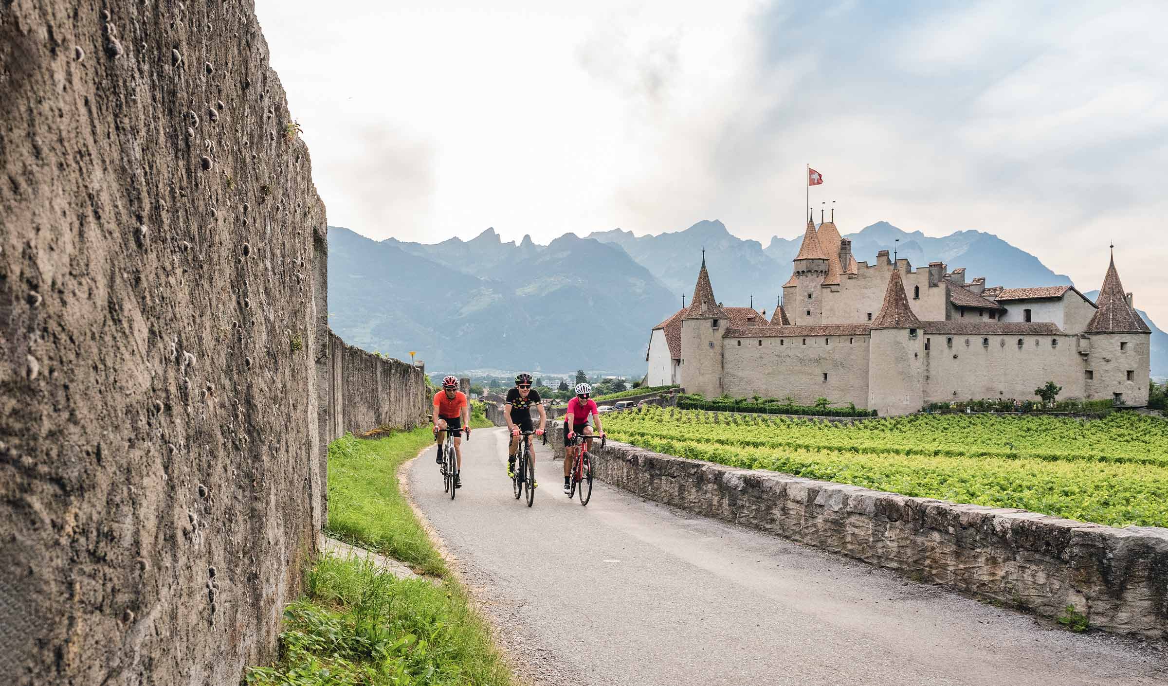 Cyclotourisme dans la région de Aigle, canton de Vaud en Suisse