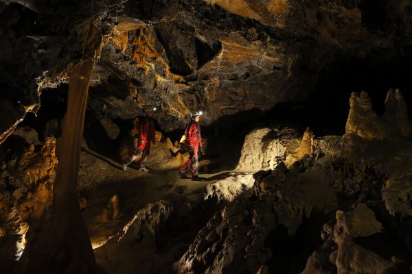 Deep Time : Exploration de la grotte de Lombrives