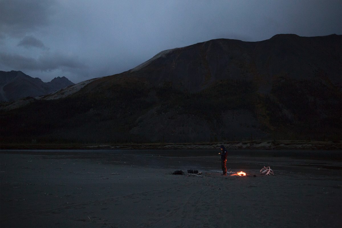 « S’abandonner au sauvage » : 500 km en canoë en autonomie dans le Grand Nord canadien