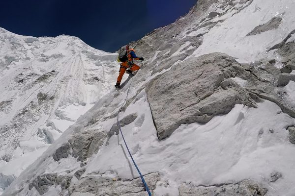 ascension du Baruntse par Marek Holecek et Radoslav Groh