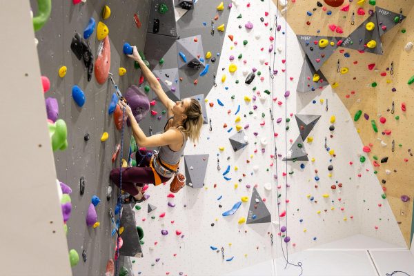 Climb Up porte d'Italie, la plus grande salle d'escalade de France