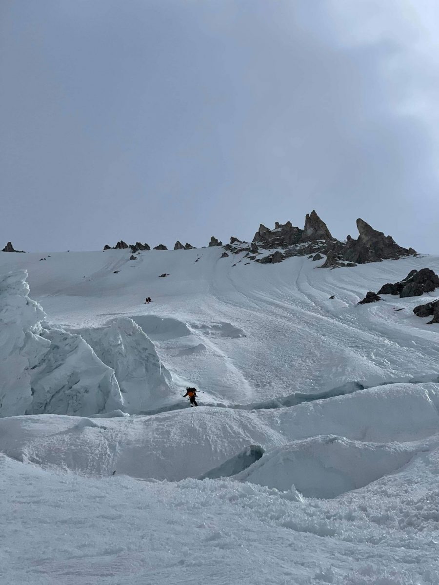 alpiniste ouverture à ski au Gasherbrum II