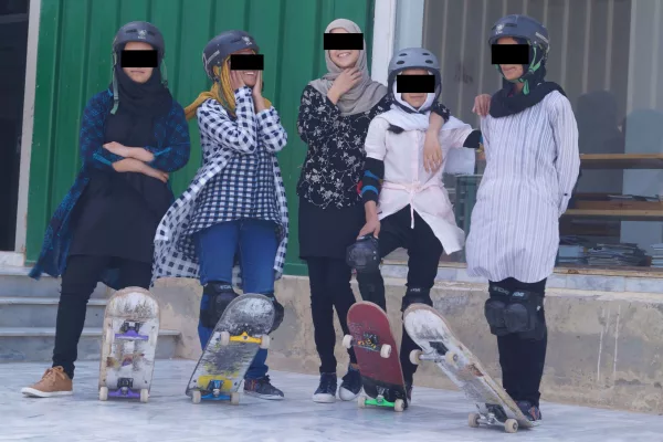 filles skate afghanistan