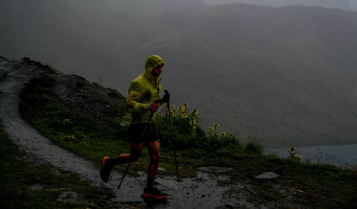 Coureur TDS sous la pluie