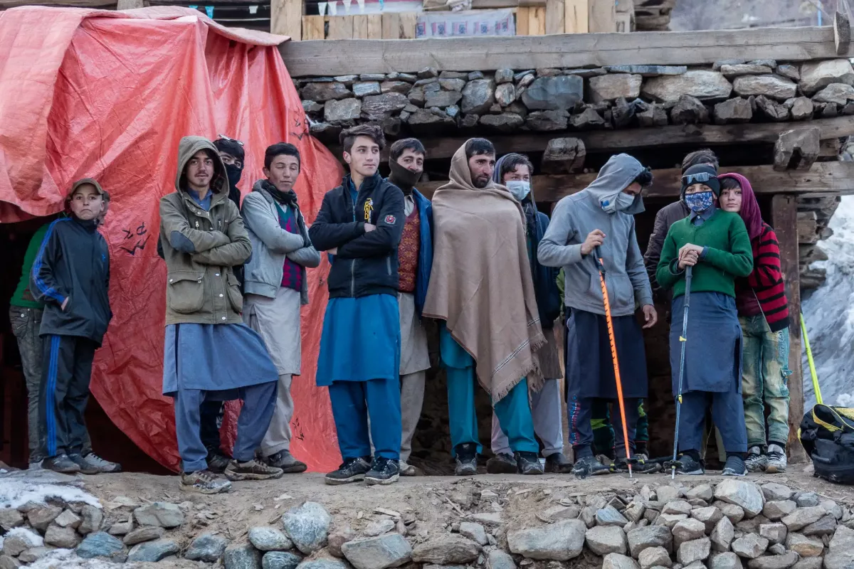 Mathieu Maynadier et Zom Conection forment les Pakistanais au ski