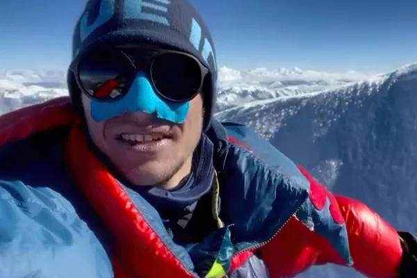 Vadim Druelle au sommet du Manaslu