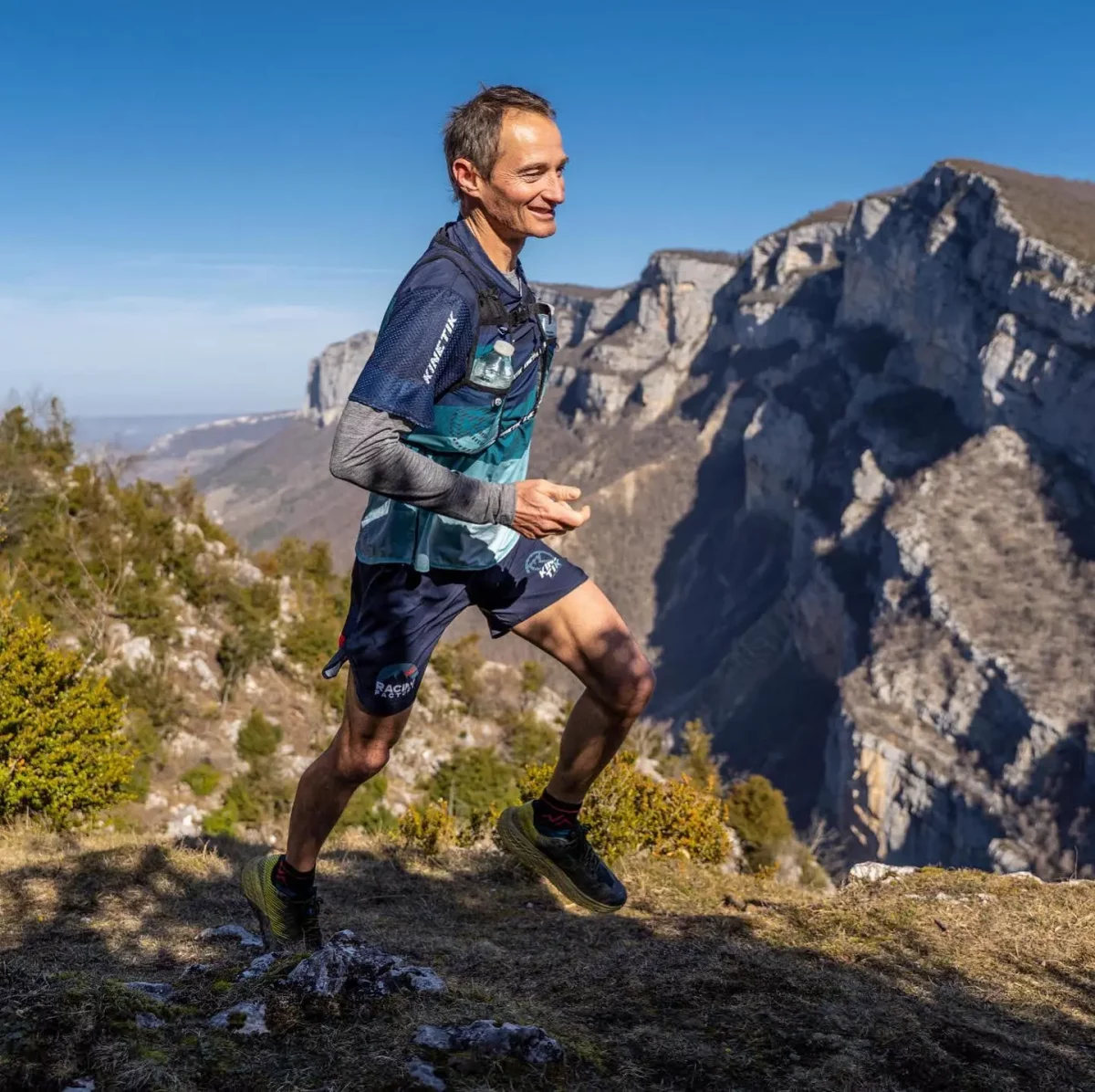 Antoine Guillon dans les montagnes
