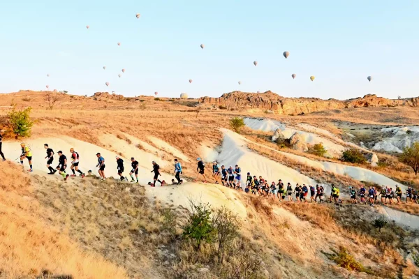 Cappadocia Ultra Trail paysage coureurs