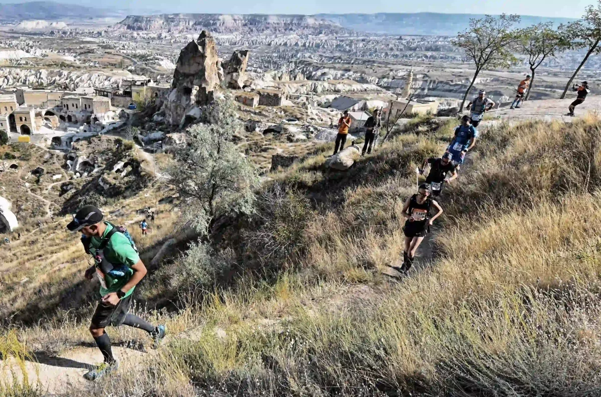 Cappadocia Ultra Trail paysage coureurs