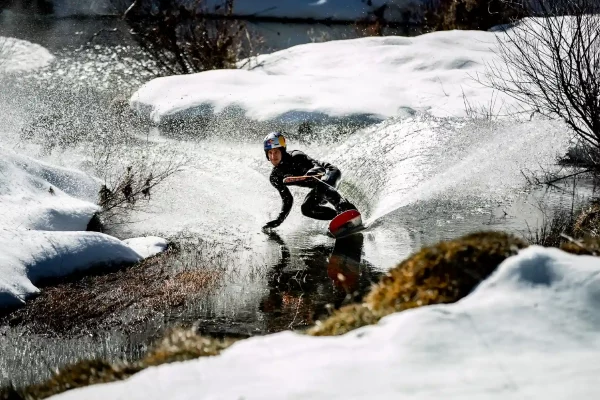 Wake Snowboard