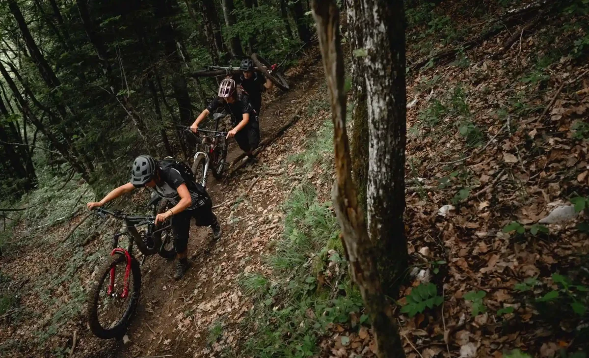 Aventure VTT High Perimeter autour du lac d'Annecy