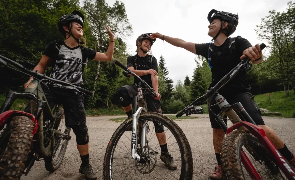 Aventure VTT High Perimeter autour du lac d'Annecy