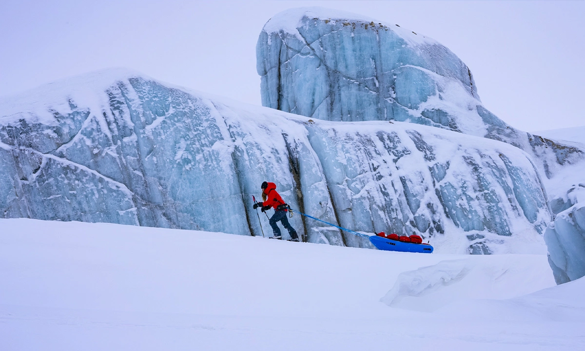 Caroline Côté a ski en Arctique