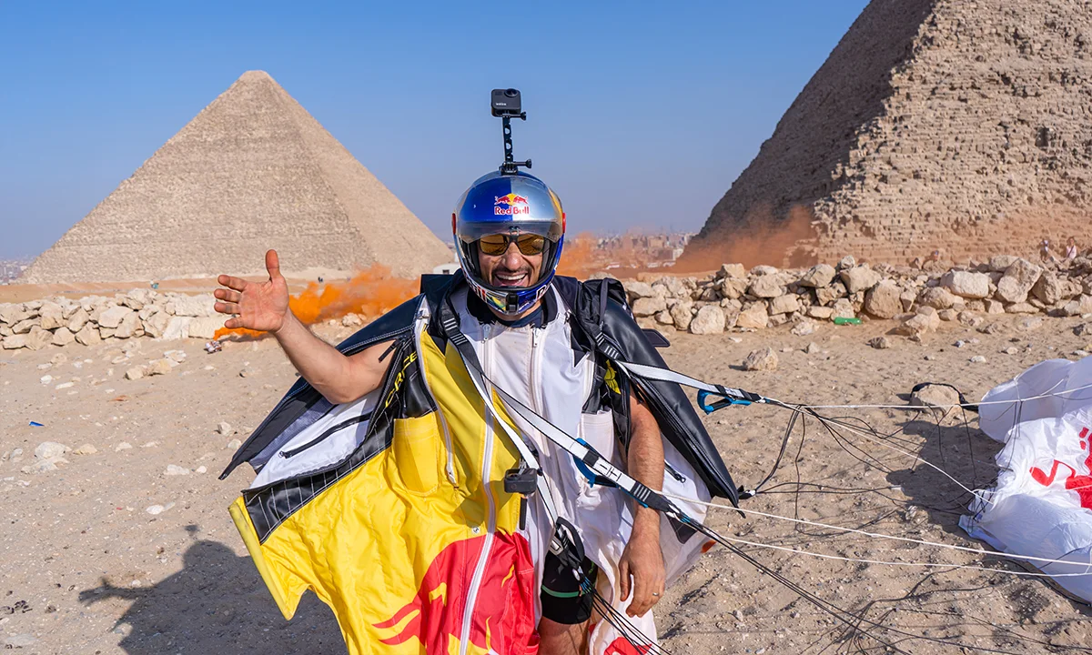 Fred Fugen wingsuit pyramides Egypte