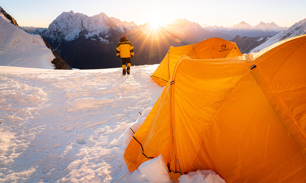 Manasulu camp tentes