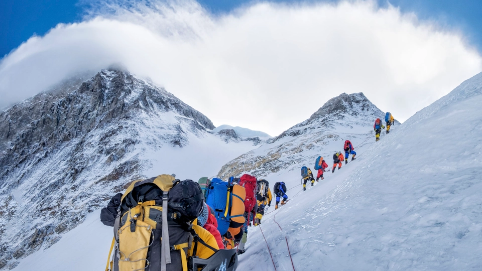 Cordée ascension Everest