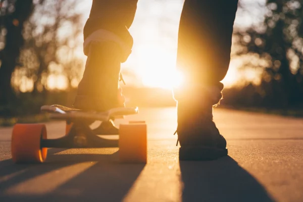 Skate couché de soleil